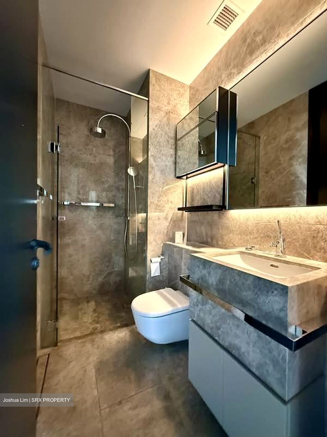 Martin Modern (D9), Condominium #582453341